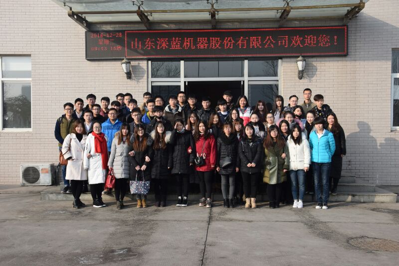 尊龙凯时人生就是搏机器公司领导为高校学生授课